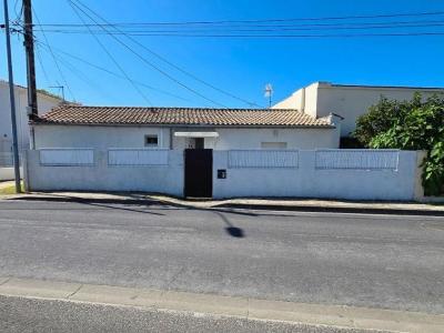 For rent Lesparre-medoc 3 rooms 65 m2 Gironde (33340) photo 1