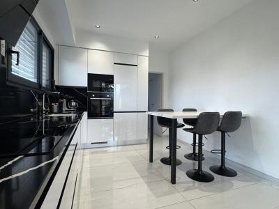 Annonce Vente 5 pi�ces Maison Chassieu 69