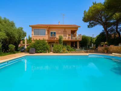 For sale Laurens 7 rooms 176 m2 Herault (34480) photo 0