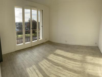 For sale Limoges 2 rooms 45 m2 Haute vienne (87100) photo 0