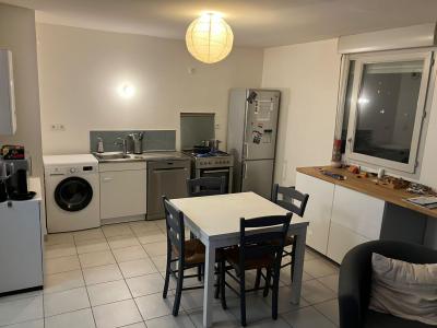 For sale Saint-priest 3 rooms 66 m2 Rhone (69800) photo 1