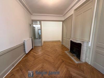 Louer Appartement Lyon-6eme-arrondissement Rhone