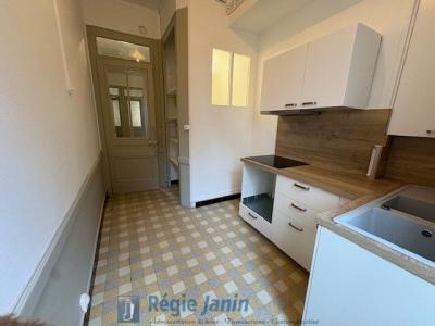 Louer Appartement Lyon-6eme-arrondissement 1250 euros