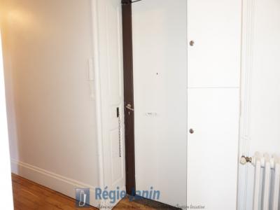 Louer Appartement Lyon-2eme-arrondissement 1897 euros