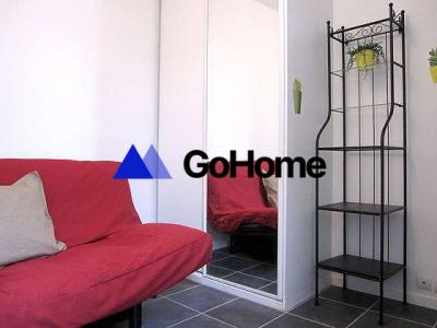 For rent Paris-18eme-arrondissement 1 room 14 m2 Paris (75018) photo 2