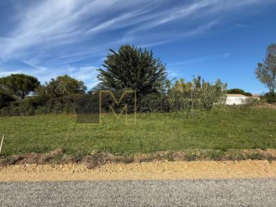 Acheter Terrain 179 m2 Calmette