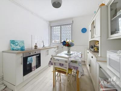 For sale Montbeliard 4 rooms 79 m2 Doubs (25200) photo 4