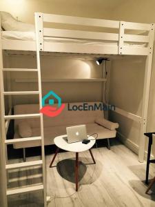 For rent Paris-11eme-arrondissement 1 room 15 m2 Paris (75011) photo 0