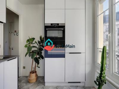 For rent Paris-10eme-arrondissement 2 rooms 58 m2 Paris (75010) photo 3