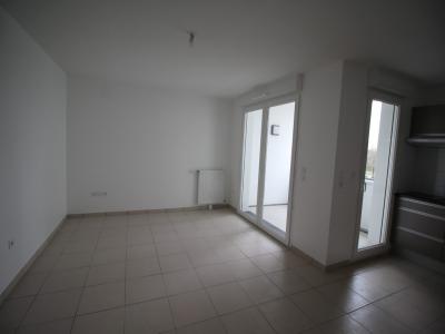 For rent Saint-herblain 2 rooms 41 m2 Loire atlantique (44800) photo 2