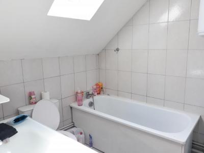 For sale GARE 2 rooms 39 m2 Yonne (89100) photo 4