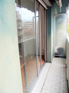 For sale 1 room 32 m2 Bouches du Rhone (13006) photo 4