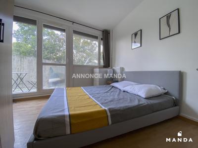 Louer Appartement 10 m2 Creteil