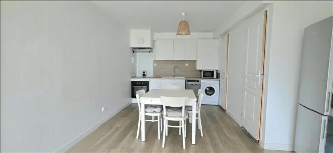 For rent Compiegne 3 rooms 42 m2 Oise (60200) photo 2