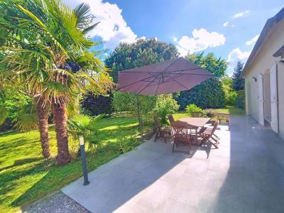 For sale Charentilly 5 rooms 142 m2 Indre et loire (37390) photo 2