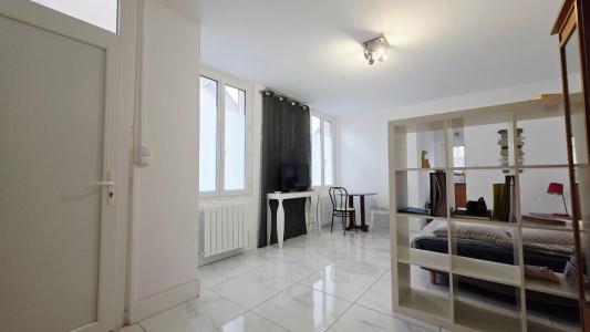 For sale Bourges 4 rooms 78 m2 Cher (18000) photo 2