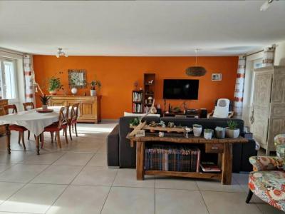 For sale Menetrol 7 rooms 176 m2 Puy de dome (63200) photo 3