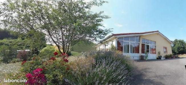 For sale Cayrols 3 rooms 196 m2 Cantal (15290) photo 0