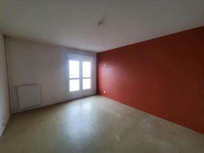 For sale Saint-herblain 2 rooms 49 m2 Loire atlantique (44800) photo 2
