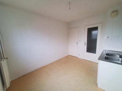 For sale Saint-herblain 3 rooms 64 m2 Loire atlantique (44800) photo 4