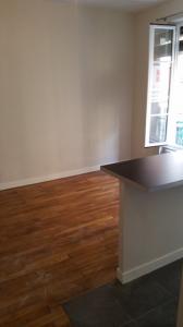 For rent Lyon-7eme-arrondissement 2 rooms 37 m2 Rhone (69007) photo 2