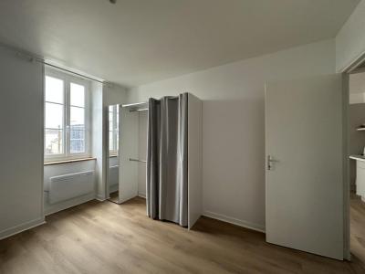 For rent Rennes 2 rooms 35 m2 Ille et vilaine (35000) photo 3