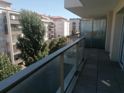 For rent Villeurbanne 2 rooms 36 m2 Rhone (69100) photo 1