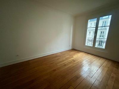 For rent Paris-12eme-arrondissement 2 rooms 53 m2 Paris (75012) photo 2