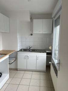 For rent Grenoble 4 rooms 79 m2 Isere (38000) photo 3
