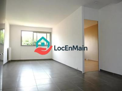 For rent Paris-20eme-arrondissement 2 rooms 43 m2 Paris (75020) photo 2