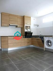 For rent Paris-20eme-arrondissement 2 rooms 43 m2 Paris (75020) photo 3