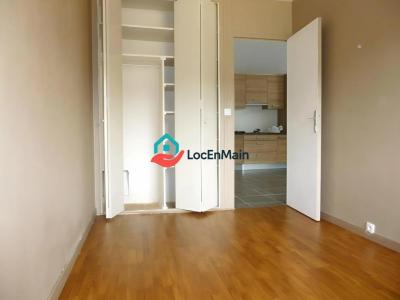 For rent Paris-20eme-arrondissement 2 rooms 43 m2 Paris (75020) photo 4