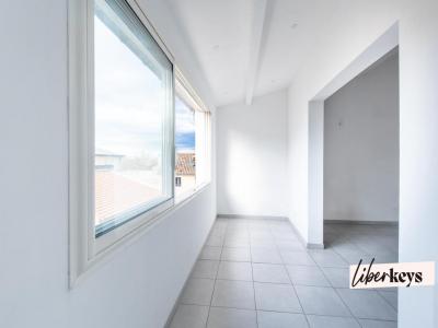 Acheter Appartement Isle-sur-la-sorgue 192000 euros