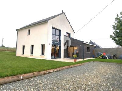 For sale Mayenne 5 rooms 123 m2 Mayenne (53100) photo 0