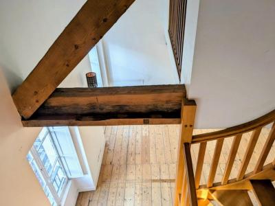 For sale Bordeaux 2 rooms 61 m2 Gironde (33000) photo 1