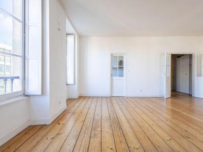 For sale Bordeaux 6 rooms 168 m2 Gironde (33000) photo 2