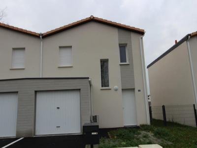 For rent Pellerin 4 rooms 76 m2 Loire atlantique (44640) photo 0