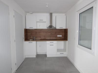 For rent Pellerin 4 rooms 76 m2 Loire atlantique (44640) photo 2