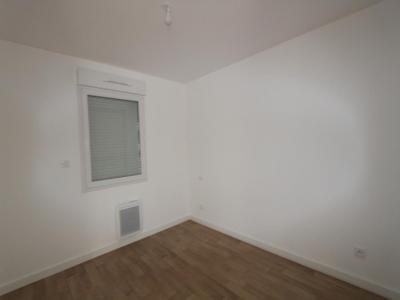 For rent Pellerin 4 rooms 76 m2 Loire atlantique (44640) photo 3