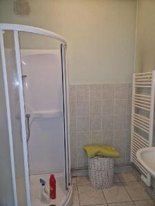 For sale 1 room 35 m2 Eure et loir (28240) photo 4