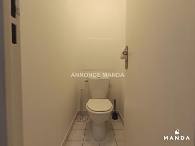 For rent Rennes 4 rooms 10 m2 Ille et vilaine (35200) photo 2