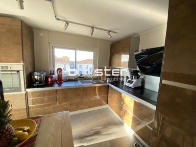 For sale Toulouse 4 rooms 98 m2 Haute garonne (31500) photo 1