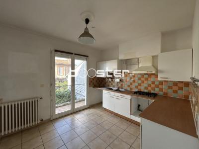 For sale Toulouse 6 rooms 136 m2 Haute garonne (31200) photo 2