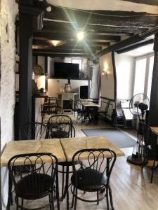 Acheter Immeuble Saint-yrieix-la-perche 169500 euros