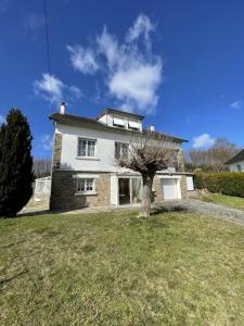 For sale Saint-yrieix-la-perche 7 rooms 157 m2 Haute vienne (87500) photo 0