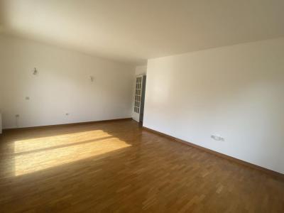 Louer Appartement 68 m2 Arpajon