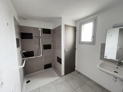 Louer Appartement 51 m2 Romans-sur-isere