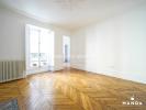 Location Appartement Paris-18eme-arrondissement  2 pieces 45 m2