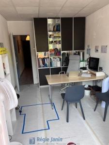 Louer Bureau 32 m2 Sainte-foy-les-lyon