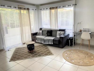 Louer Appartement Cagnes-sur-mer 995 euros